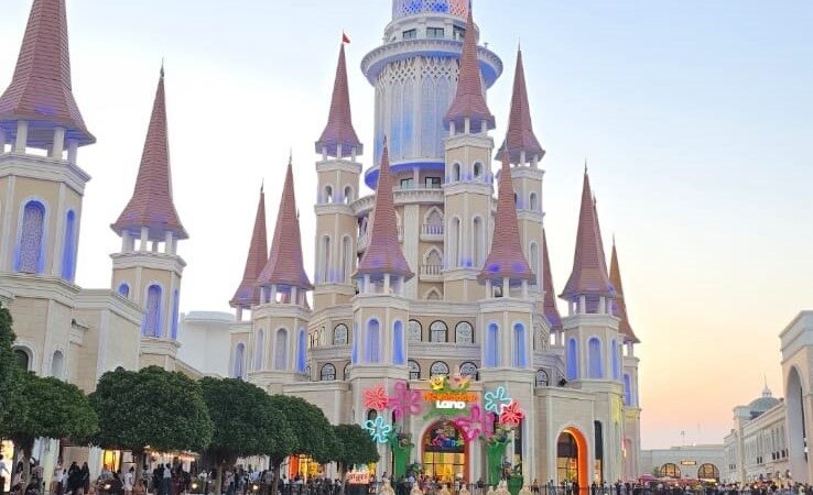 Antalya’da Bir Masal Diyarı: The Land of Legends Gezi Rehberi